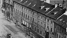 Gymnázium v Hradci Králové, které navtvoval Karel apek.