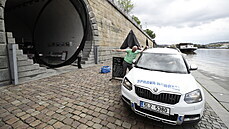 Praha kv�li zvý�ené hladin� Vltavy rozhodla o preventivním uzav�ení náplavek....