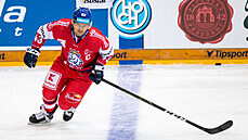 Kapitán eského mustva Jan Ková vedl národní tým proti Rusm.