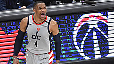 Russell Westbrook z Washingtonu se raduje.