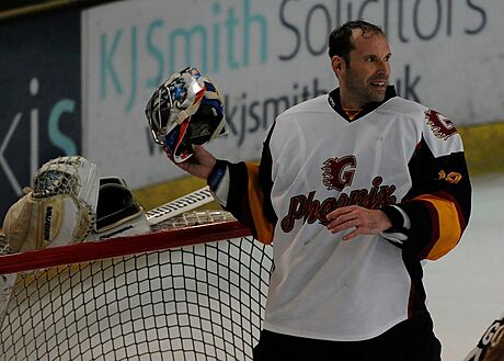 Petr ech v brán anglického klubu Guildford Phoenix