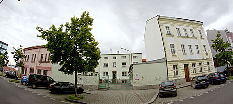 Charitní azylový Dm sv. Frantika ve Wenzigov ulici v Plzni se má v budoucnu...