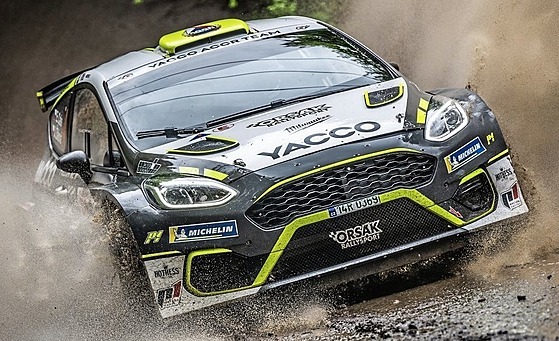 Erik Cais s Jindikou ákovou ve Fordu Fiesta Rally2 zvítzili na Rallysprintu...