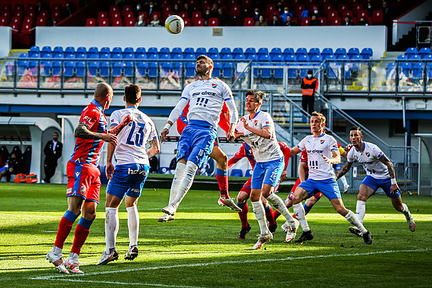 Ostrava - Plzeň 0:1, skóre brzy otevírá Mosquera, hosté s Chorým na stoperu