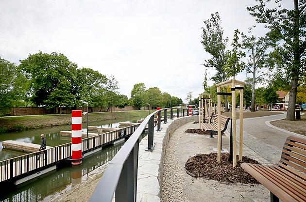 Rozvoj přístavu na Baťově kanálu musí počkat. Soud dal za pravdu aktivistům