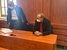 Lka Frantiek Zahlka u Okresnho soudu v Domalicch. (24. 5 .2021)