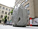 Na Koblin ulici v Brn najdou nov kolemjdouc sochu vypadajc jako...
