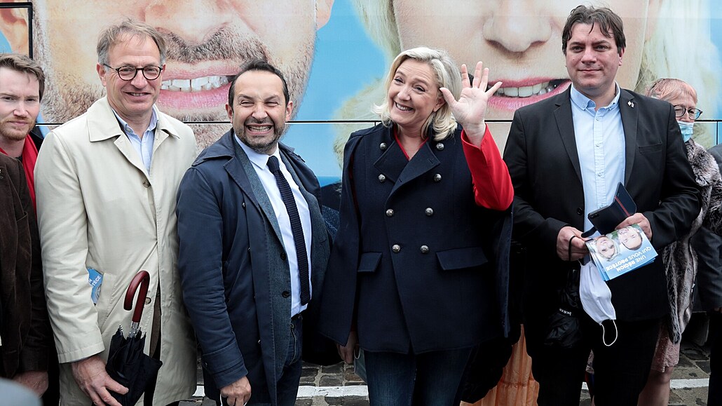 Pedsedkyn francouzské krajn pravicové strany Rassemblement National (RN) a...