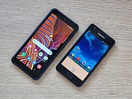Samsung Galaxy XCover5 a Samsung Galaxy SII