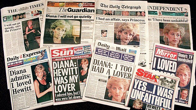 Na této fotografii ze dne 21. listopadu 1995 je výběr titulních stránek většiny britských národních novin, které ukazují jejich reakci na televizní rozhovor princezny Diany s novinářem BBC Martinem Bashirem. Princ William a jeho bratr princ Harry vydali silně formulovaná prohlášení kritizující BBC a britská média za neetické praktiky poté, co vyšetřování zjistilo, že Bashir použil „podvodné chování“ k zajištění nejexplozivnějšího televizního rozhovoru princezny Diany v roce 1995.