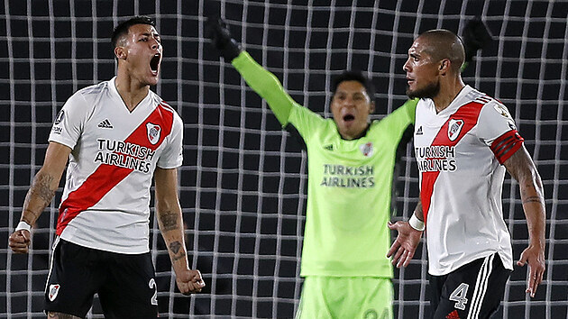 Fotbalist River Plate vyhrli i bez dvaceti nakaench hr a se zlonkem v brn utkn Copa Libertadores nad kolumbijskm Santa Fe.