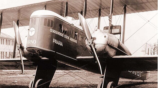 Na pravideln lince Brno-Praha, kter zaala ltat ped 95 lety, cestujc dopravovaly letouny eskoslovenskch aerolini.