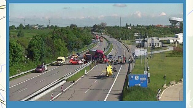Nehoda na D2 u Lanžhota na kameře Ředitelství silnic a dálnic (28. května 2021)