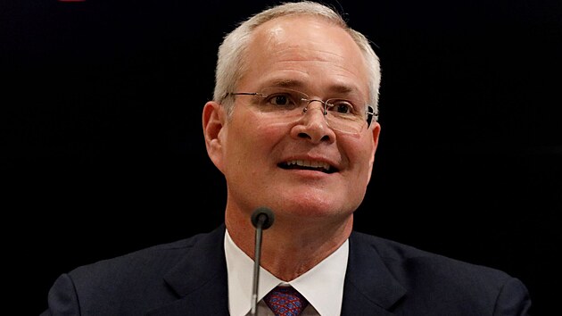 Generální �editel spole�nosti ExxonMobil Darren Woods (28. kv�tna 2021)