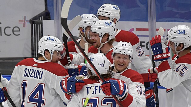 Gólová radost hokejistů Montrealu v duelu s Torontem.