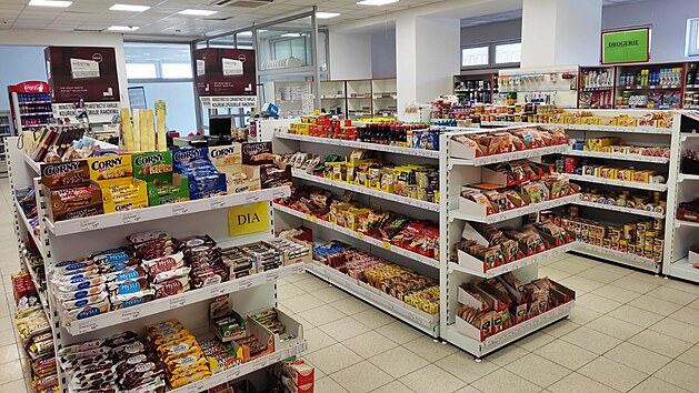 Obec Rozvadov koupila za 25 milionů obchod s potravinami. Hrozilo totiž, že místní nebudou mít kam chodit nakupovat.