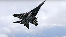 Bloruská stíhaka MIG-29 piletla k letadlu Ryanairu ve chvíli, kdy ho...