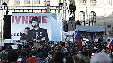 Několik stovek lidí na demonstraci spolku Milion chvilek pro demokracii na... | na serveru Lidovky.cz | aktuální zprávy