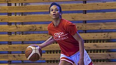 Pamela-Therese Effangová na tréninku českých basketbalistek v Mariánských...