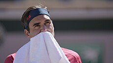 výcar Roger Federer bhem Roland Garros