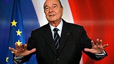 Jacques Chirac s Husajnem podepsal kontrakt na zprovoznní jaderného reaktoru.