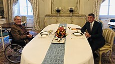 Prezident Milo Zeman se seel s premiérem Andrejem Babiem na pravidelné...