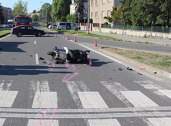 Mladík za volantem škodovky srazil na okraji Olomouce skútr, jeho řidič podlehl...
