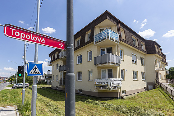 Lidé ásten financovali výstavbu drustevních byt v Olomouci a dále platili nájem, kterým podle smluv byty navíc spláceli.