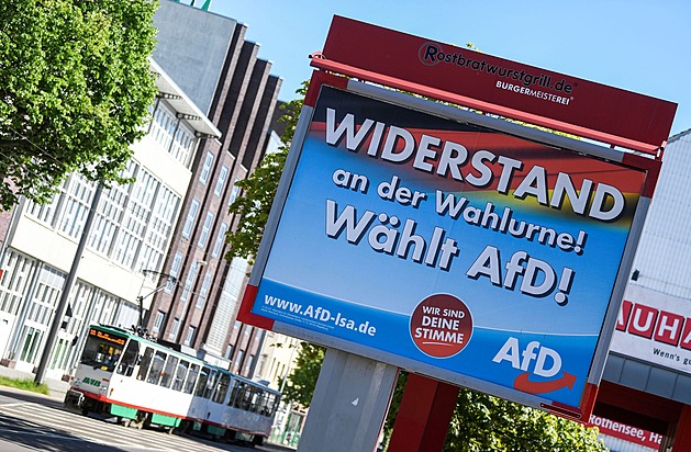 Modrá záře nad východem Německa? AfD si dělá zálusk na absolutní většinu křesel