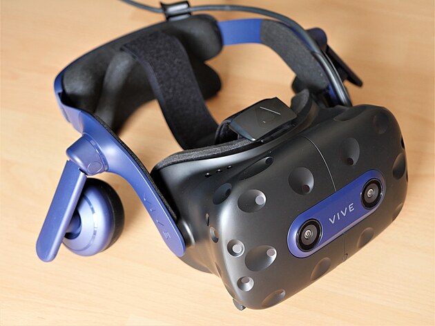 HTC Vive Pro 2