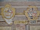 Odkryt freska vNov radnici v Brn zobrazuje zasedn zemskho soudu a erby...