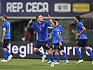 Italský útoník Ciro Immobile se raduje z gólu v pípravném utkání proti esku.
