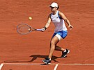 Australanka Ashleigh Bartyová bhem druhého kola Roland Garros.