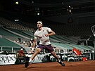 ek Stefanos Tsitsipas bhem tvrtfinále Roland Garros.