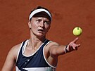 Barbora Krejíková bhem tvrtfinále Roland Garros.
