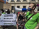 Prahou proel protestní pochod Greenpeace za ukonení tby v polském dole...