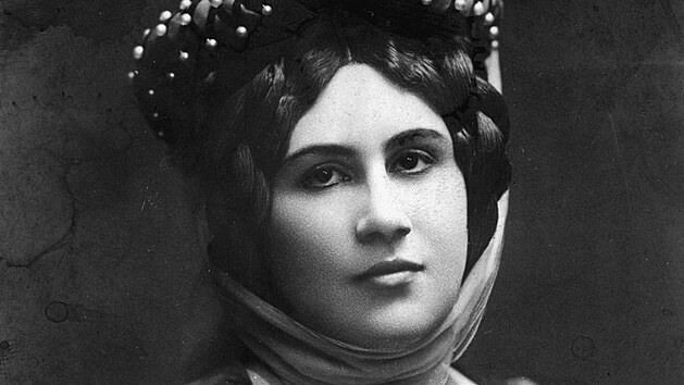 Ema Destinnov (1904)