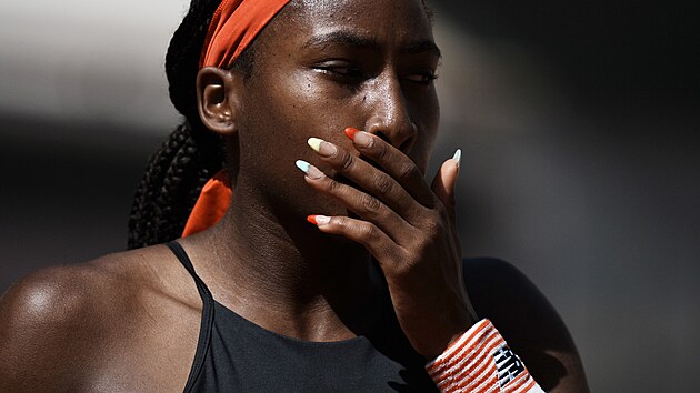 Amerianka Coco Gauffov bhem tvrtfinle Roland Garros.