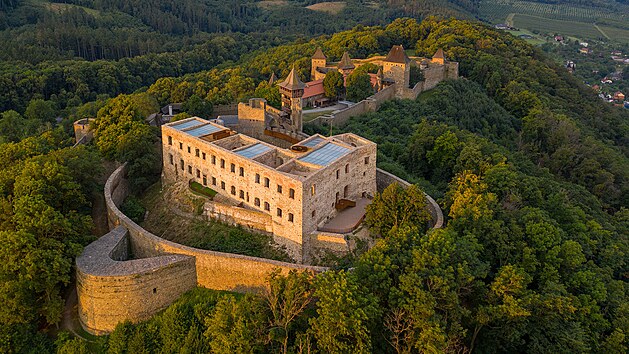 Vítězem soutěže Stavba roku 2020 se v Olomouckém kraji v kategorii Rekonstrukce a obnova stala záchrana a zpřístupnění paláce na hradě Helfštýně.