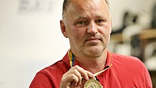 Roman Meluzín, mistr světa z roku 1996 a hokejový trenér.