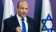 Vdce strany Pravice Naftali Bennett pednesl v  v izraelském parlamentu...