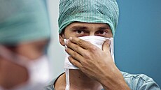 Sa�a Ra�ilov v druhém pokra�ování Nemocnice na kraji m�sta