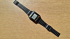 První chytré hodinky na světě: Seiko Data-2000 z roku 1983