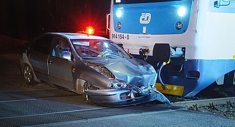Nehoda vlaku a fiatu na Semilsku. (12. ervna 2021)