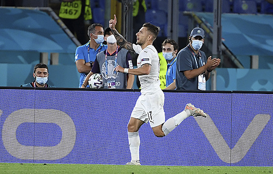 Ciro Immobile vstelil druhý gól Itálie v utkání na mistrovství Evropy proti...