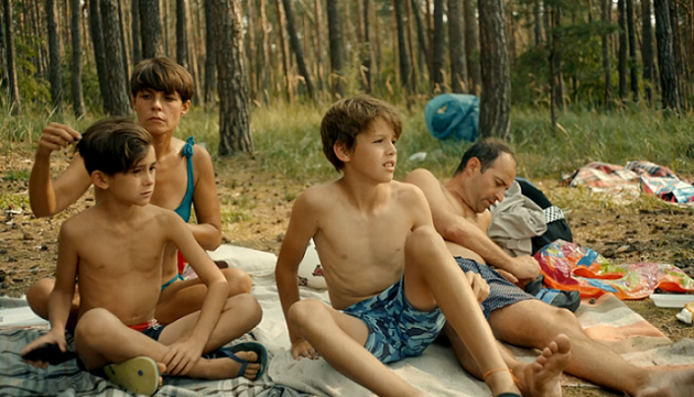 RECENZE: Nejlepší český film roku je konečně v kinech, i když s oblohou
