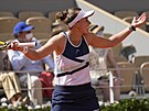 Udivená Barbora Krejíková bhem finále dvouhry na Roland Garros