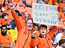 Nizozemtí fanouci pejí dánskému záloníkovi Christianu Eriksenovi brzké...