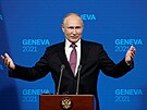 Ruský prezident Vladimir Putin vystoupil na tiskové konferenci po setkání se...