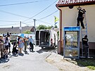 V obci Hlubyn odstranila najatá firma poslední telefonní automat. (17. ervna...